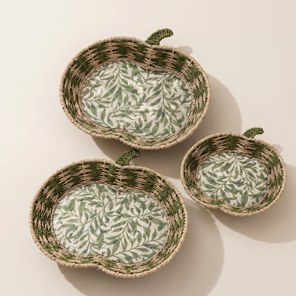 Green Leaf Apple Woven Tray